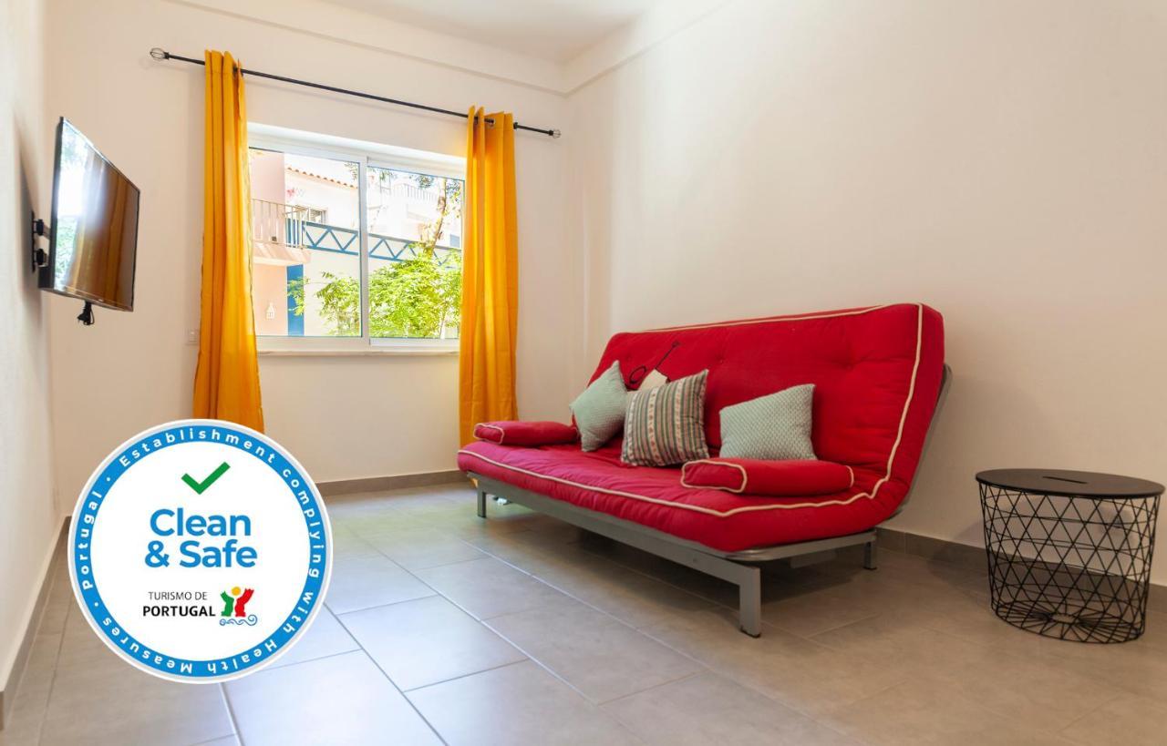 Vasco Da Gama Apartments Лагос Екстериор снимка