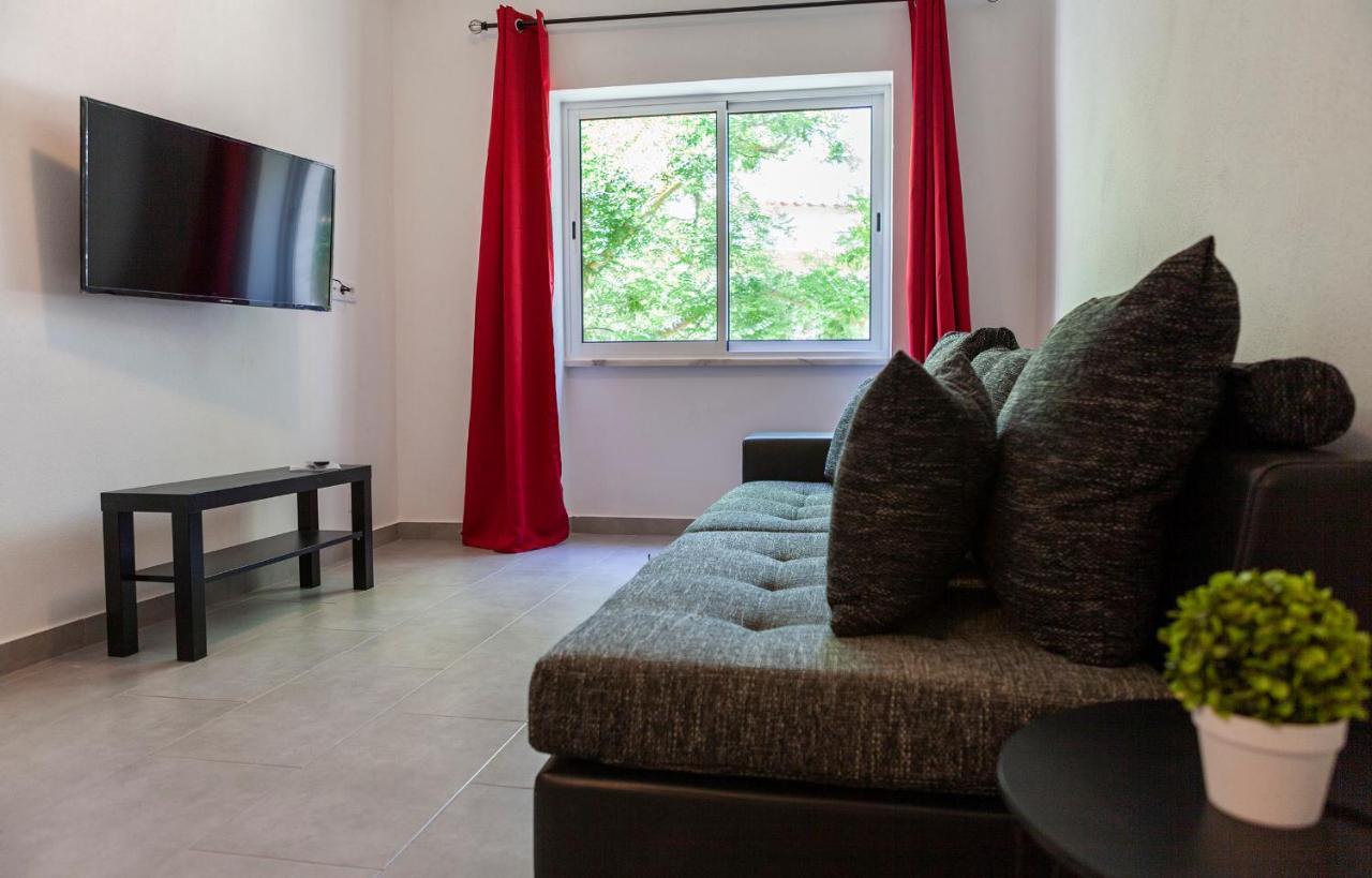 Vasco Da Gama Apartments Лагос Екстериор снимка